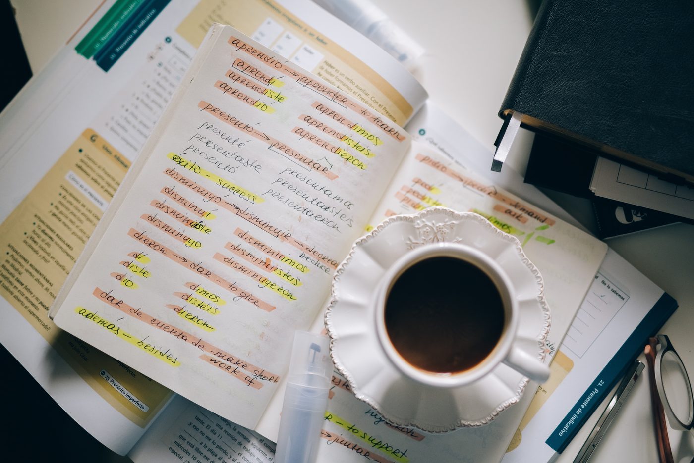 Apprendre deux langues en même temps: nos conseils