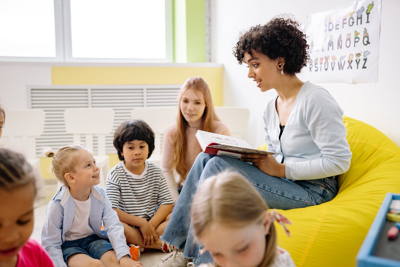 Apprendre l’anglais à un enfant : à quel âge commencer ?